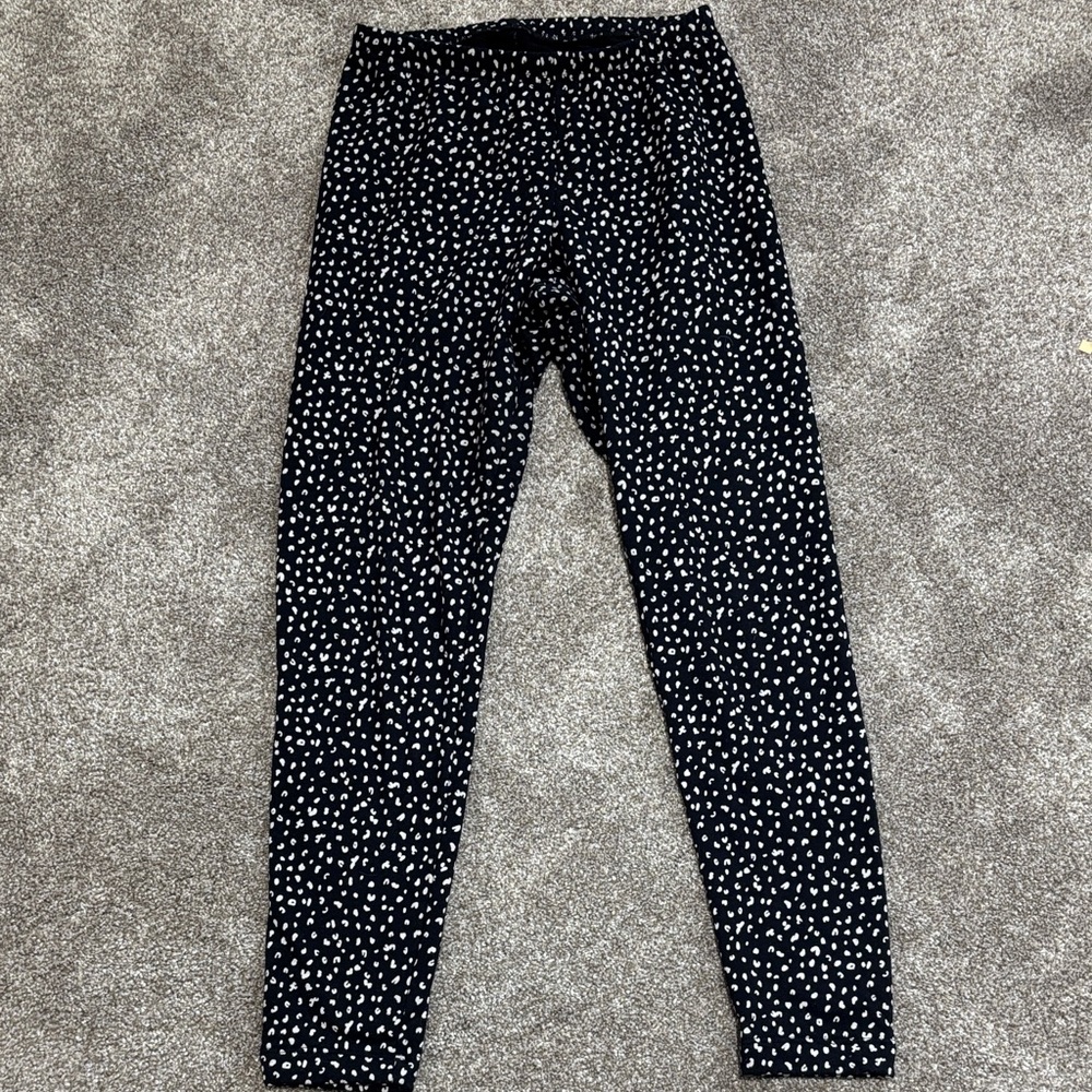 Old Navy Black and White Patterned Fleece Lined Leggings